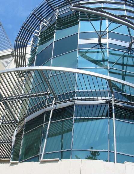 Malom Center